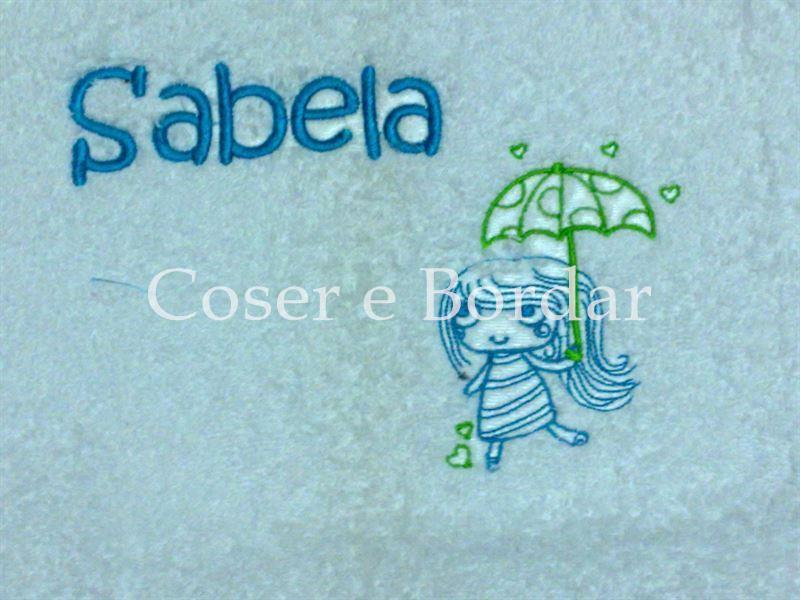 Conjunto de nombre bordado y muñeca con paraguas tamaño 10 cm - Imagen 1
